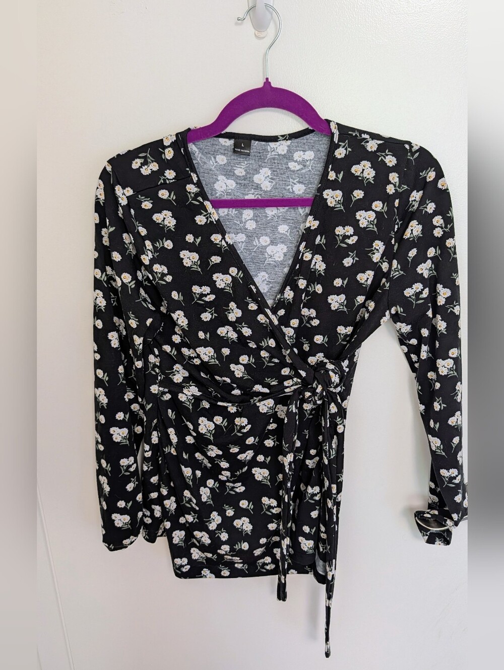 Black Floral Wrap Top - Women's Large